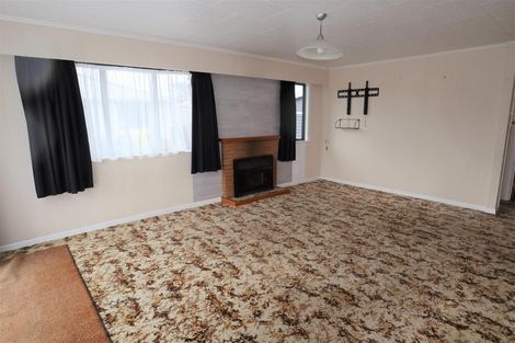 Photo of property in 58 West Coast Road, Te Kopuru, 0371