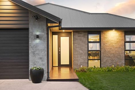 Photo of property in 23 Tiaki Way, Cambridge, 3434