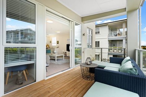 Photo of property in 36 Rewa Rewa Lane, Orewa, 0931