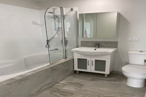 Photo of property in 9 Riroriro Close, Papakura, 2110