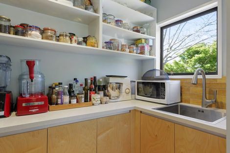 Photo of property in 3/63 Beachville Road, Redcliffs, Christchurch, 8081