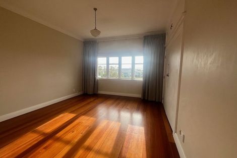 Photo of property in 7 Otahuri Crescent, Greenlane, Auckland, 1051