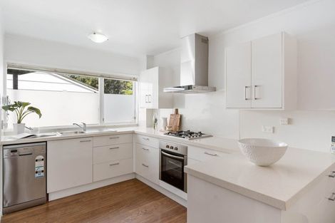 Photo of property in 1/6 Griffen Road, Mount Roskill, Auckland, 1041