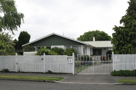 Photo of property in 33 Yardley Street, Avonhead, Christchurch, 8042