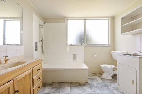 Photo of property in 1 Cordyline Road, Port Waikato, Tuakau, 2695