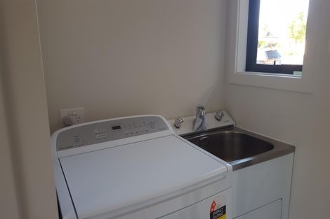 Photo of property in 2 Wicklow Street, Cromwell, 9310