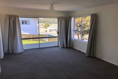 Photo of property in 26 Enfield Street, Wainuiomata, Lower Hutt, 5014