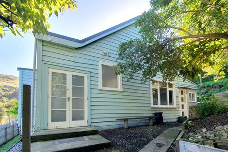 Photo of property in 28 Cunningham Terrace, Lyttelton, 8082
