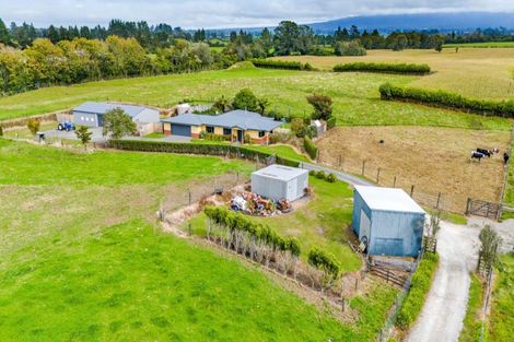 Photo of property in 1758 Mountain Road, Inglewood, 4386