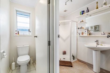 Photo of property in 118 Aberdeen Place, Whangamata, 3620