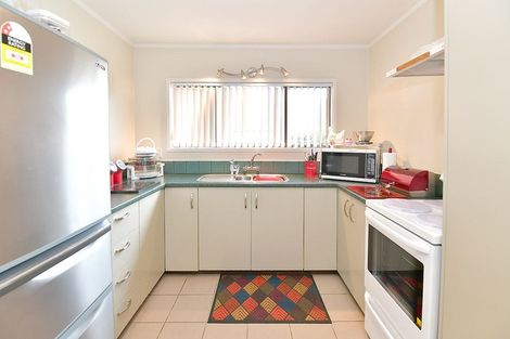 Photo of property in 5b Melanie Place, Orewa, 0931