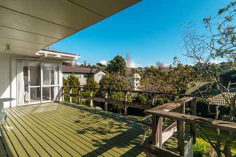 Photo of property in 2/16 Castleton Drive, Howick, Auckland, 2014
