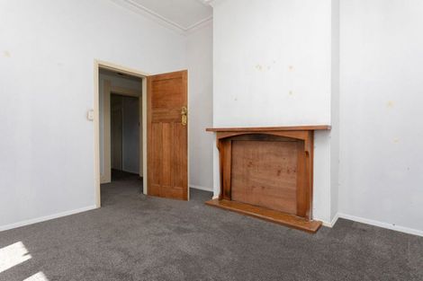 Photo of property in 10 Tennyson Street, Dannevirke, 4930