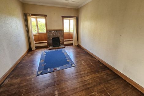 Photo of property in 24 Dorset Avenue, Westown, New Plymouth, 4310