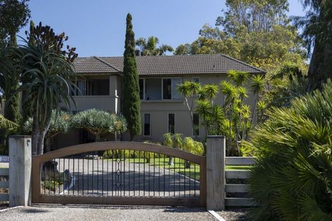 Photo of property in 2213 Whananaki North Road, Whananaki, Hikurangi, 0181