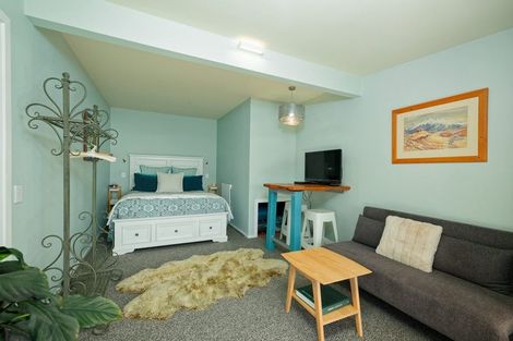 Photo of property in 3 Takahanga Terrace, Kaikoura, 7300