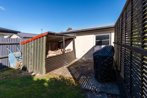 Photo of property in 16 Hughes Street, Waimate, 7924