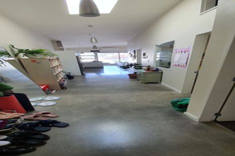 Photo of property in 2/25 Home Street, Mount Victoria, Wellington, 6011