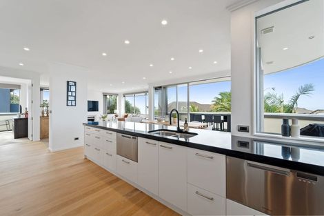 Photo of property in 33a Churchill Road, Murrays Bay, Auckland, 0630