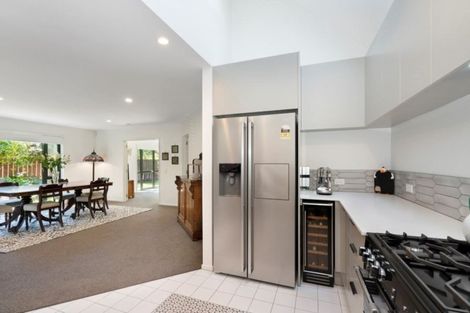 Photo of property in 2/44 Straven Road, Riccarton, Christchurch, 8011