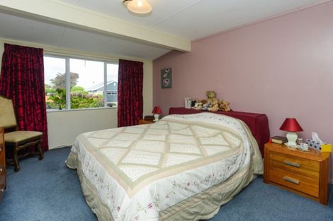 Photo of property in 14 Whiting Crescent, Greenmeadows, Napier, 4112