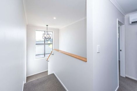 Photo of property in 31 Golf Vue Place, Castlecliff, Whanganui, 4501