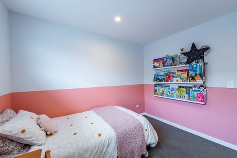 Photo of property in 26 Obelisk Street, Wanaka, 9305