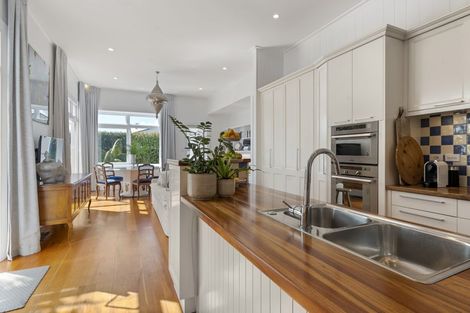 Photo of property in 8 Bayview Road, Hauraki, Auckland, 0622