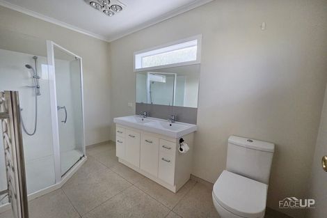 Photo of property in 1/16 Northcote Road, Takapuna, Auckland, 0622