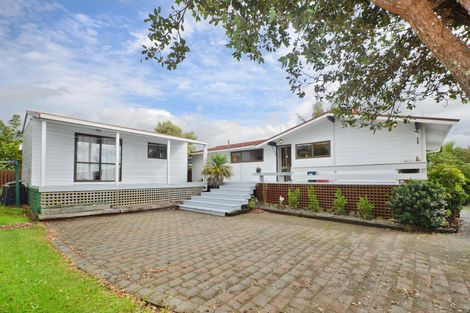 Photo of property in 15 Ascot Avenue, Te Kamo, Whangarei, 0112