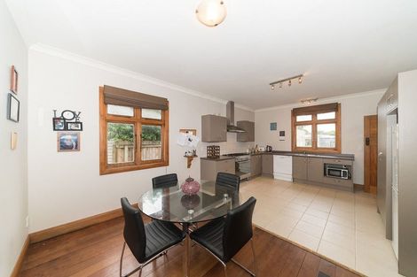 Photo of property in 33 Thomson Street, West End, Palmerston North, 4412