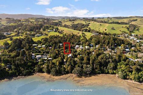 Photo of property in 35 Clinton Road, Tawharanui Peninsula, Matakana, 0986