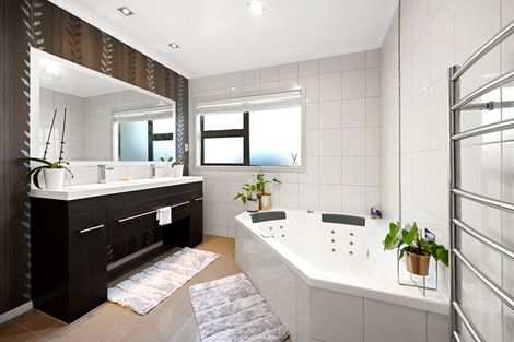 Photo of property in 10 Tallentire Crescent, Huntington, Hamilton, 3210