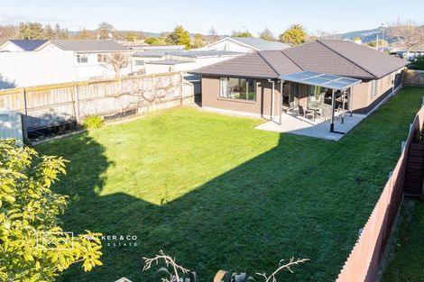 Photo of property in 98 Gibbons Street, Ebdentown, Upper Hutt, 5018
