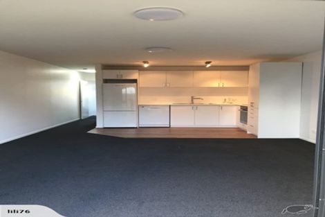 Photo of property in Pirie Street Townhouses, 4/35 Pirie Street, Mount Victoria, Wellington, 6011