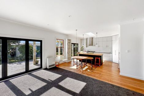 Photo of property in 9 Elizabeth Street, Moera, Lower Hutt, 5010