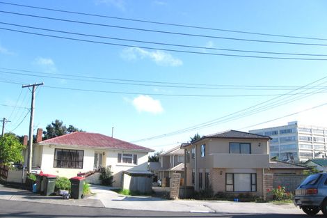 Photo of property in 21c Fort Richard Road, Otahuhu, Auckland, 1062