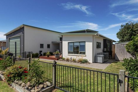 Photo of property in 56 Arakotipu Boulevard, Waiotahe, Opotiki, 3198