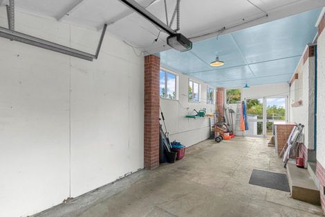Photo of property in 8 George Point Road, Onerahi, Whangarei, 0110