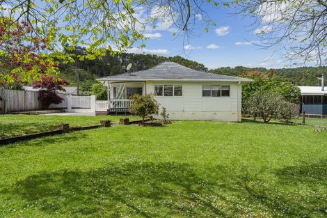 Photo of property in 120 George Street, Hikurangi, 0114