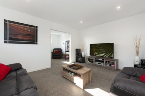 Photo of property in 9 Taioma Close, Papamoa, 3118