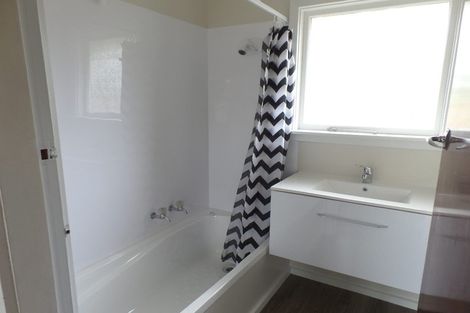 Photo of property in 39 Hounslow Street, Ilam, Christchurch, 8041