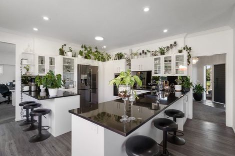 Photo of property in 53 Papaunahi Road, Bowentown, Katikati, 3177