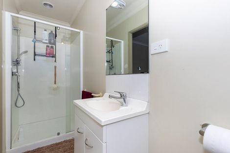 Photo of property in 177 Old Farm Road, Hamilton East, Hamilton, 3216