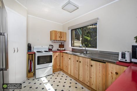 Photo of property in 35 Commins Road, Onerahi, Whangarei, 0110
