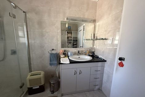 Photo of property in 63 Shoreham Street, Avondale, Auckland, 0600