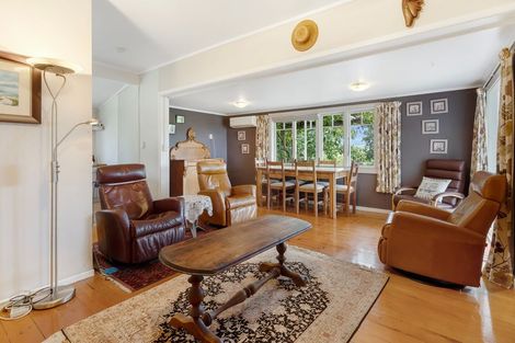 Photo of property in 37 Camp Road, Coroglen, Whitianga, 3591