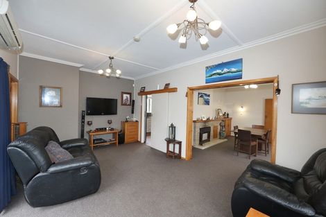 Photo of property in 213 Mcleod Street, Camberley, Hastings, 4120
