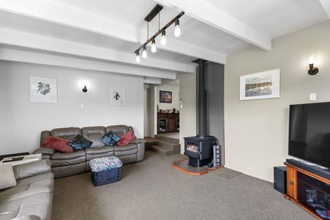 Photo of property in 16 Mount Avenue, Te Aroha, 3320