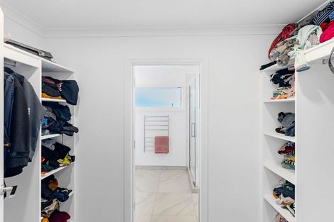 Photo of property in 8 Clonbunny Close, Rolleston, 7614